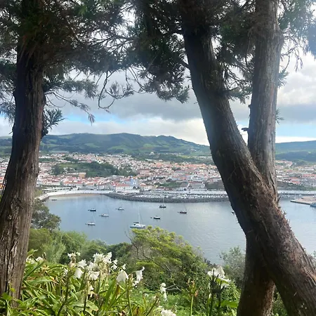 Апартаменты Casa Da Joana T2 No Centro Historico De Angra